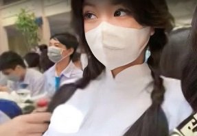 cho coi phim sex hàn quốc Sung khoái bất ngờ trên chuyến tàu điện